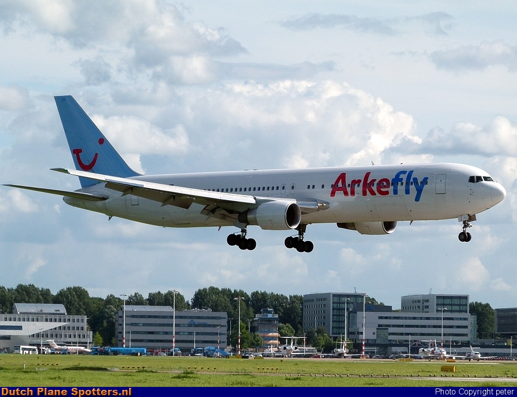PH-AHX Boeing 767-300 ArkeFly by peter