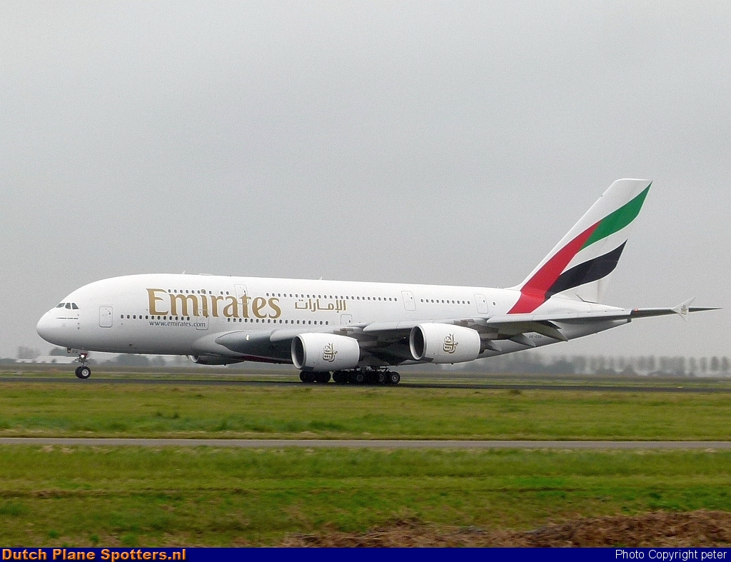 A6-EDQ Airbus A380-800 Emirates by peter