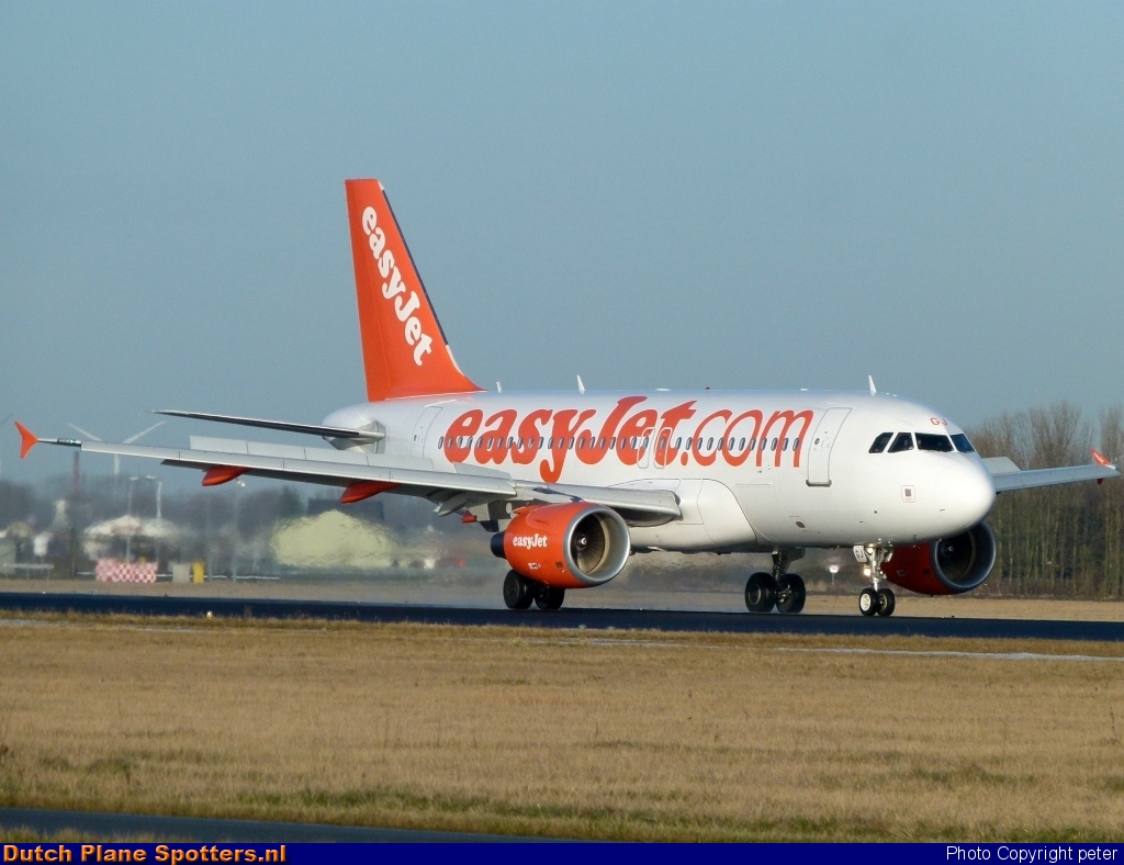 G-EZGJ Airbus A319 easyJet by peter