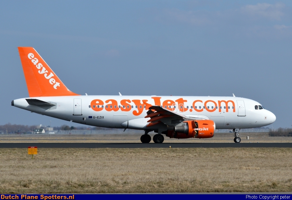 G-EZIX Airbus A319 easyJet by peter
