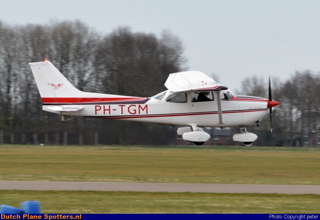 PH-TGM Cessna 172 Skyhawk Special Air Services by peter