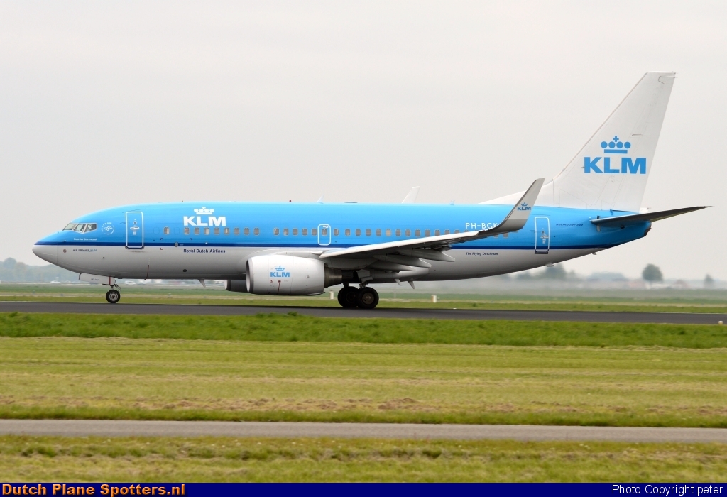 PH-BGK Boeing 737-700 KLM Royal Dutch Airlines by peter