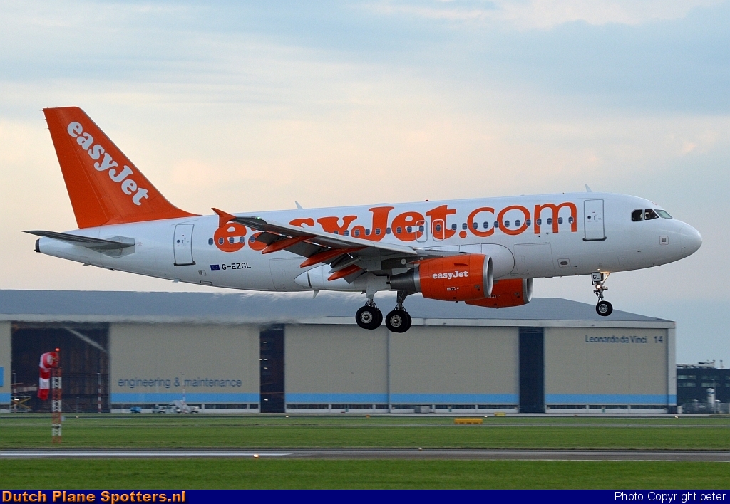 G-EZGL Airbus A319 easyJet by peter