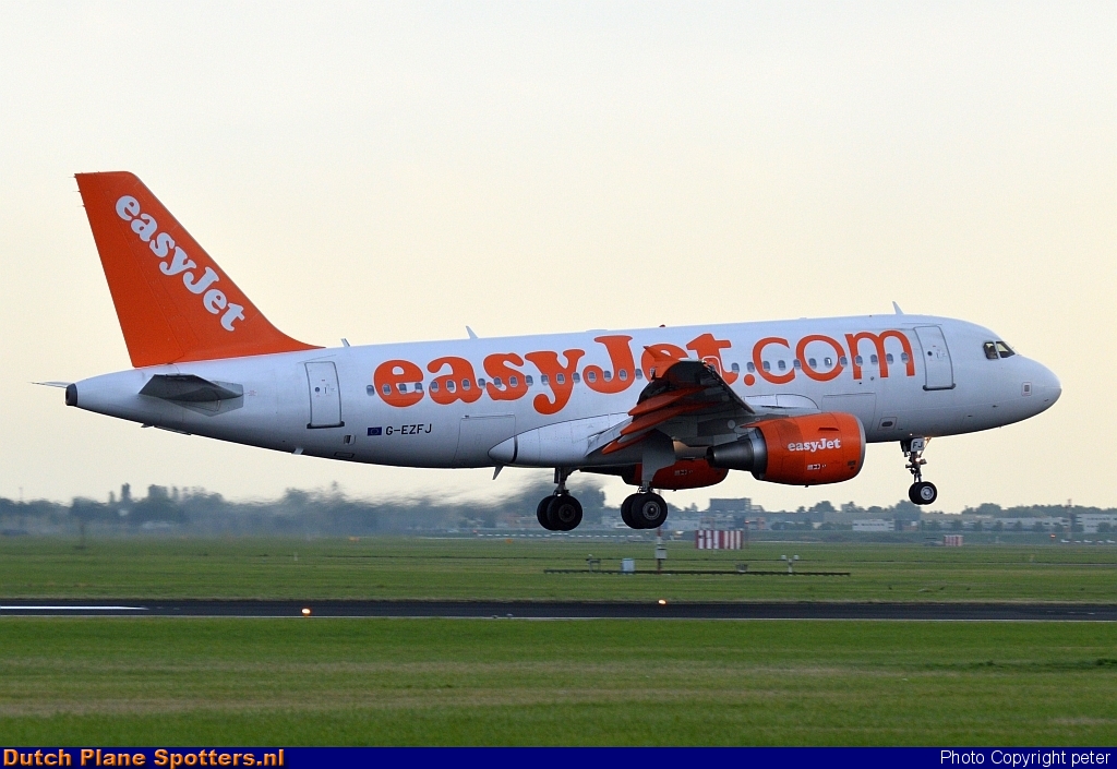 G-EZFJ Airbus A319 easyJet by peter