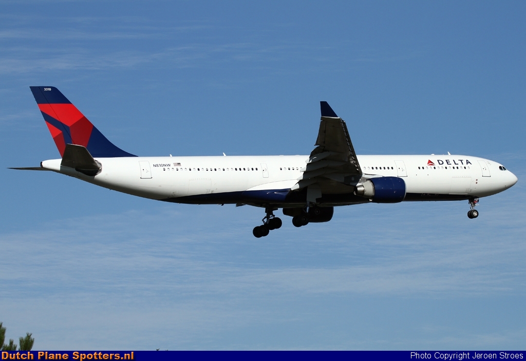 N810NW Airbus A330-300 Delta Airlines by Jeroen Stroes