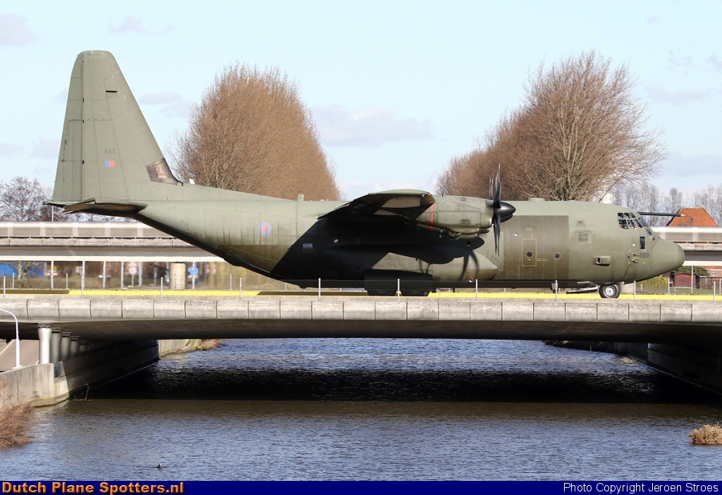 ZH889 Lockheed C.5 Hecules MIL - British Royal Air Force by Jeroen Stroes