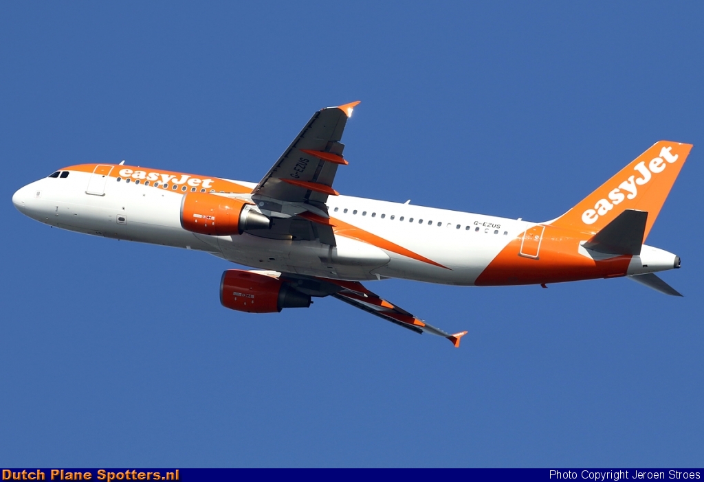 G-EZUS Airbus A320 easyJet by Jeroen Stroes