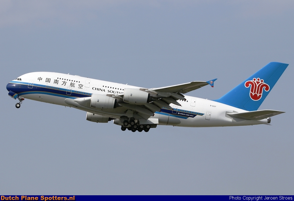 B-6137 Airbus A380-800 China Southern by Jeroen Stroes