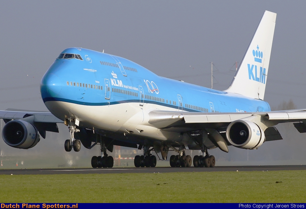 PH-BFT Boeing 747-400 KLM Royal Dutch Airlines by Jeroen Stroes