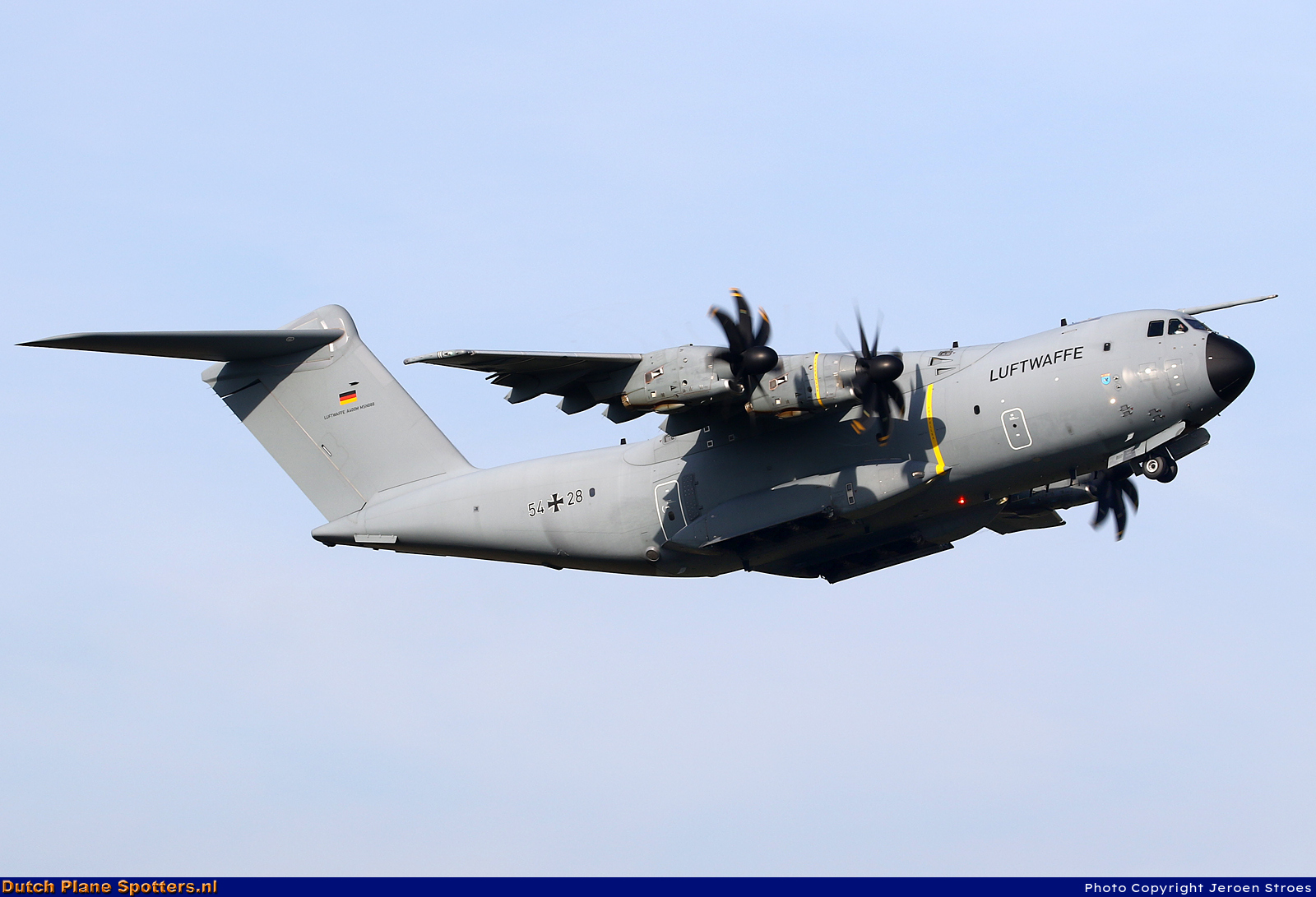 54-28 Airbus A400M MIL - German Air Force by Jeroen Stroes