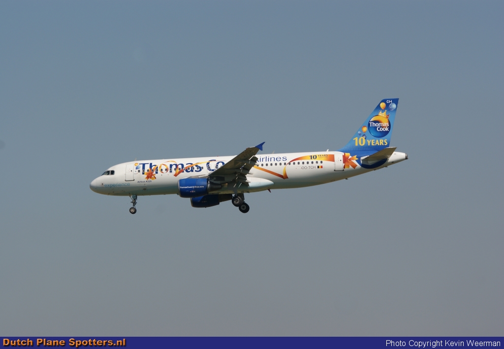 OO-TCH Airbus A320 Thomas Cook by Kevin Weerman