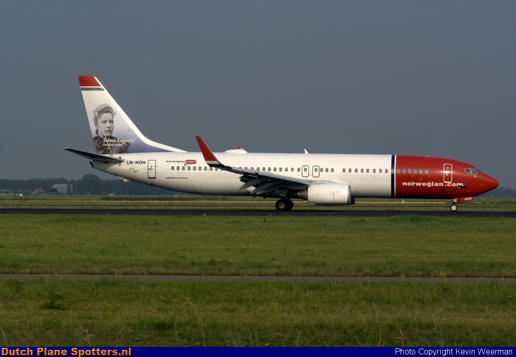 LN-NOH Boeing 737-800 Norwegian Air Shuttle by Kevin Weerman
