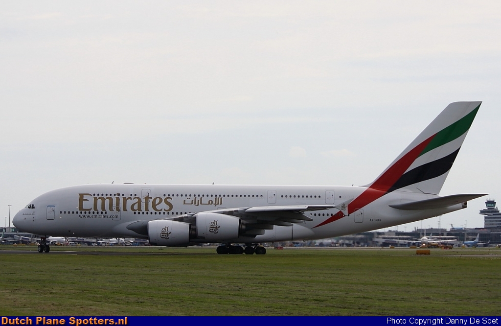 A6-EDU Airbus A380-800 Emirates by Danny De Soet