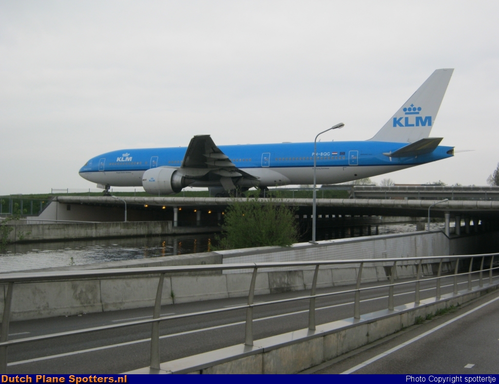 PH-BCQ Boeing 777-200 KLM Royal Dutch Airlines by spottertje