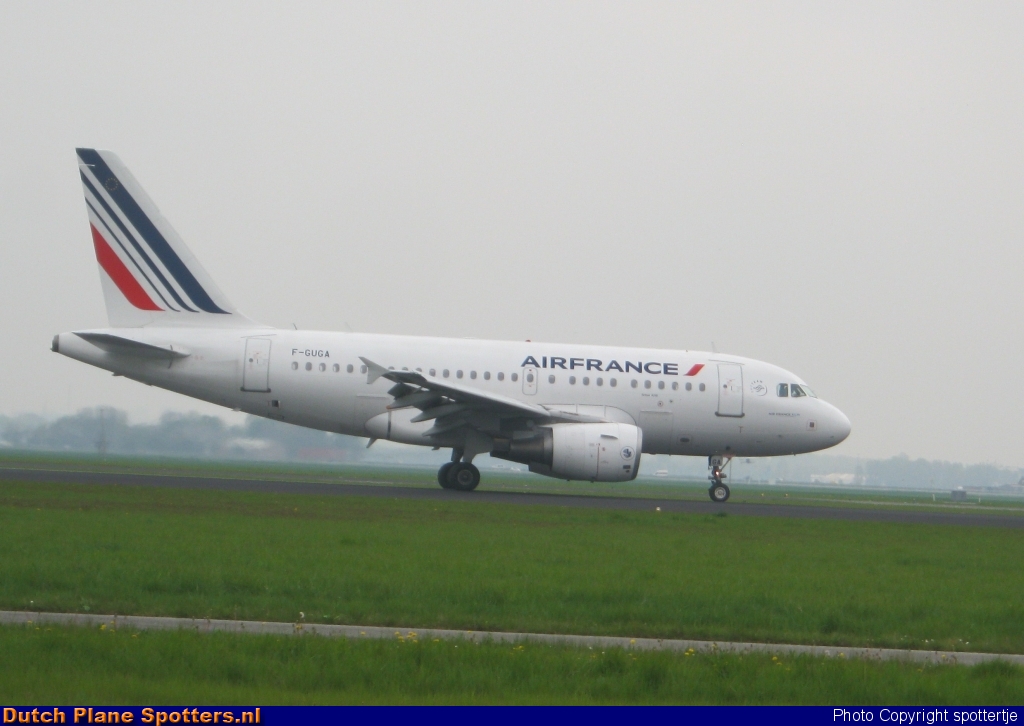 F-GUGA Airbus A318 Air France by spottertje