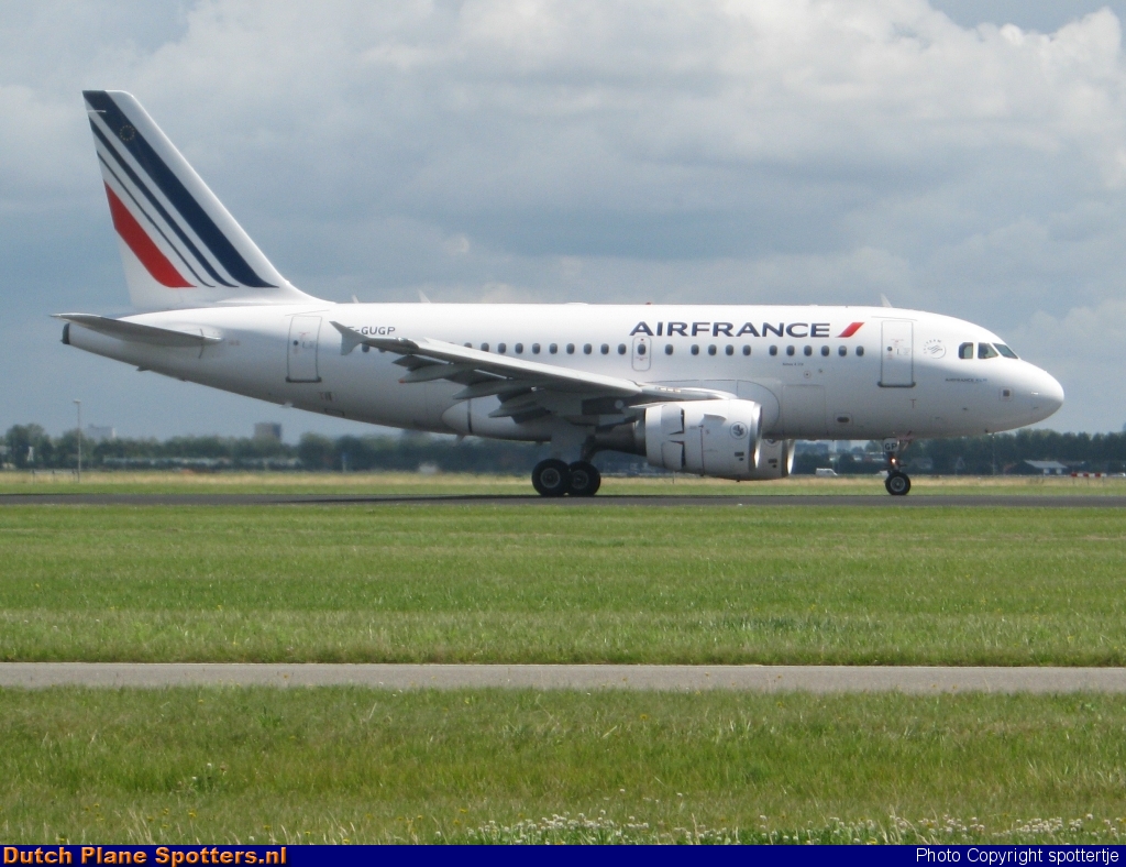 F-GUGP Airbus A318 Air France by spottertje