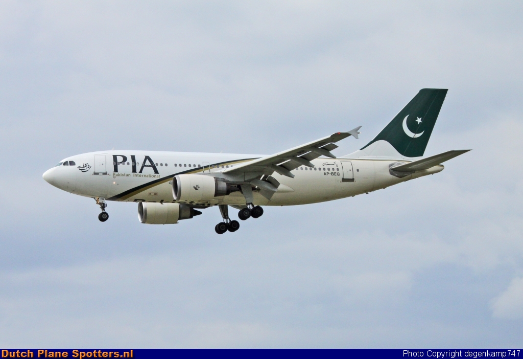 AP-BEQ Airbus A310 PIA Pakistan International Airlines by Herman Degenkamp