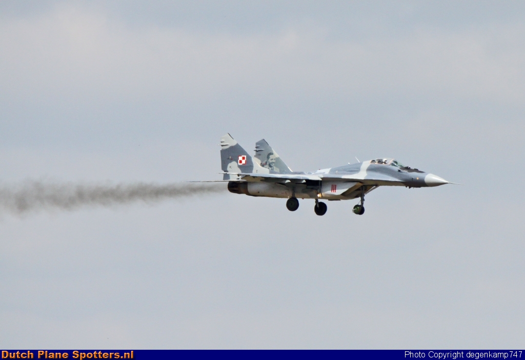 111 Mikoyan-Gurevich MiG-29 MIL - Polish Air Force by Herman Degenkamp