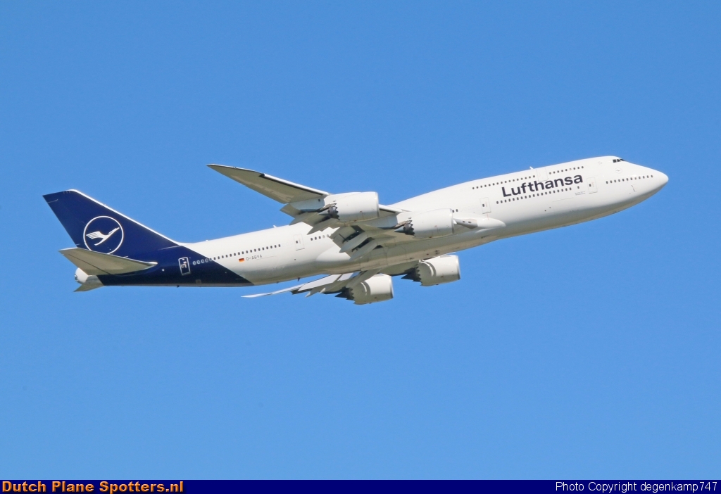 D-ABYA Boeing 747-8 Lufthansa by Herman Degenkamp