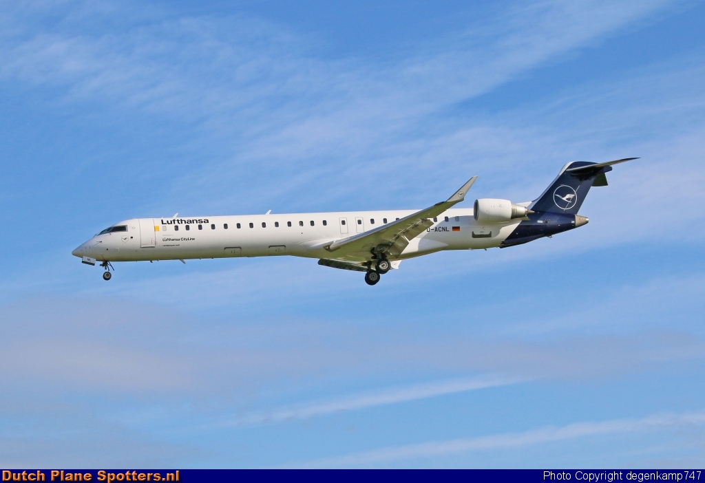 D-ACNL Bombardier Canadair CRJ900 CityLine (Lufthansa Regional) by Herman Degenkamp