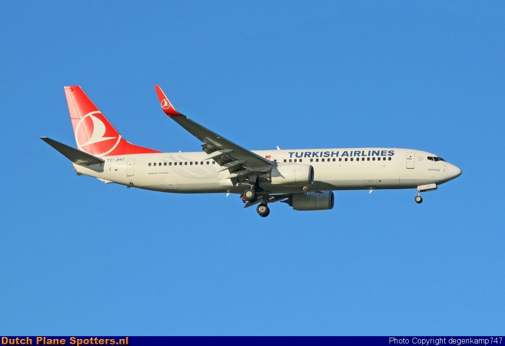 TC-JHO Boeing 737-800 Turkish Airlines by Herman Degenkamp