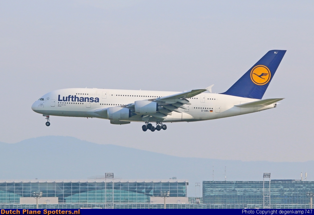 D-AIMJ Airbus A380-800 Lufthansa by Herman Degenkamp