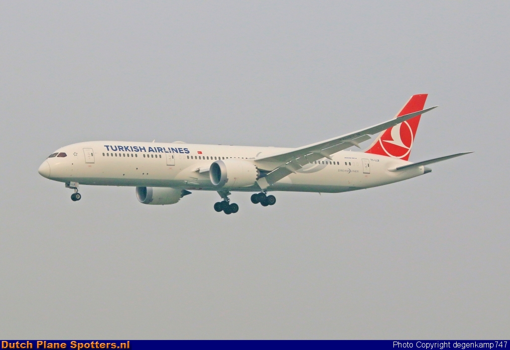 TC-LLB Boeing 787-9 Dreamliner Turkish Airlines by Herman Degenkamp