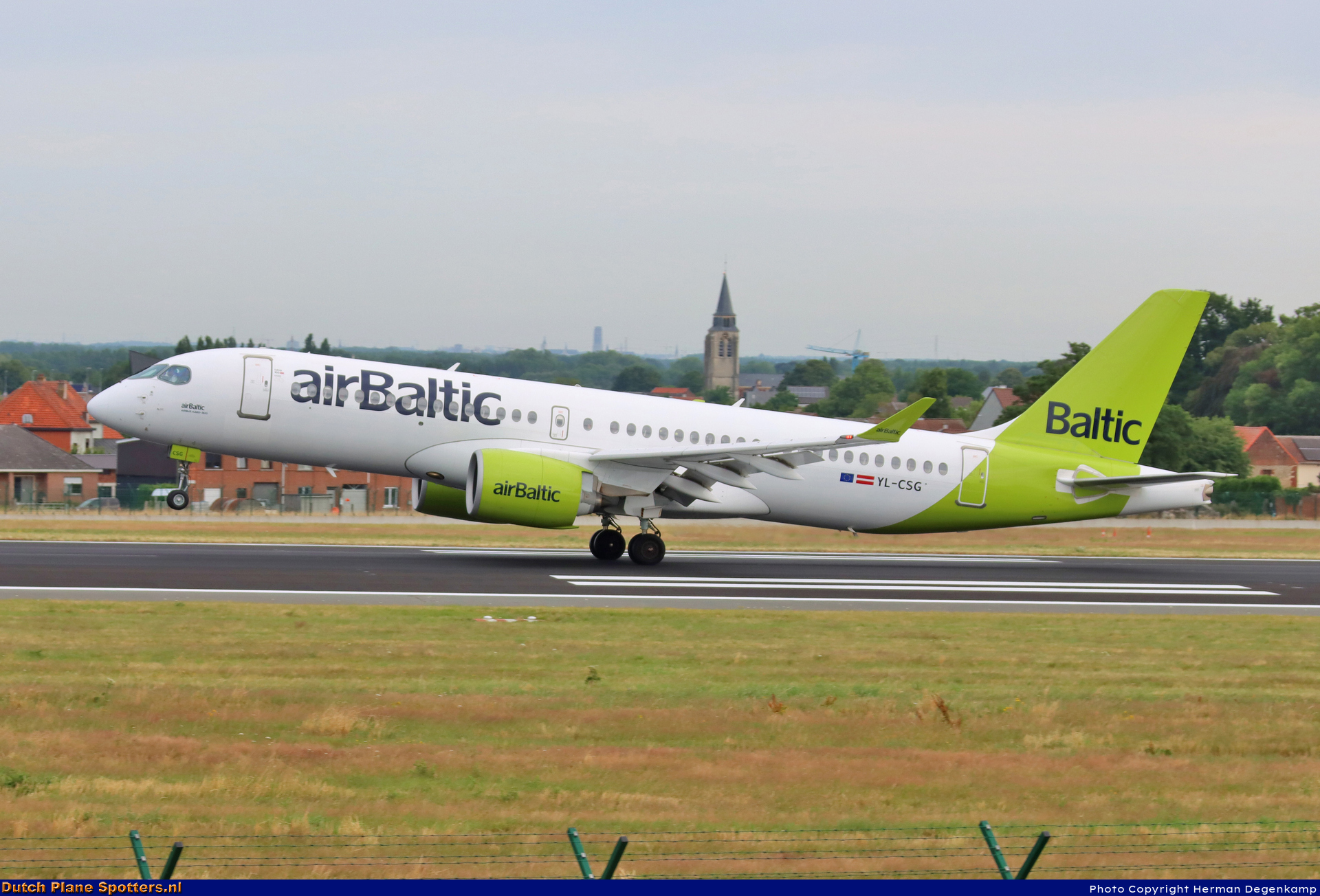YL-CSG Airbus A220-300 Air Baltic by Herman Degenkamp