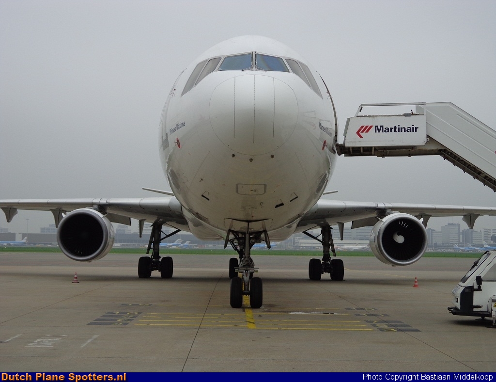 PH-MCU McDonnell Douglas MD-11 Martinair Cargo by Bastiaan Middelkoop