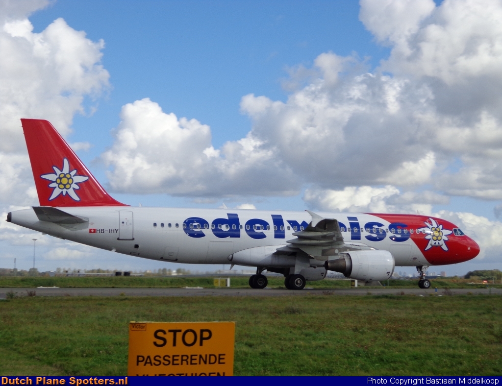 HB-IHY Airbus A320 Edelweiss Air by Bastiaan Middelkoop
