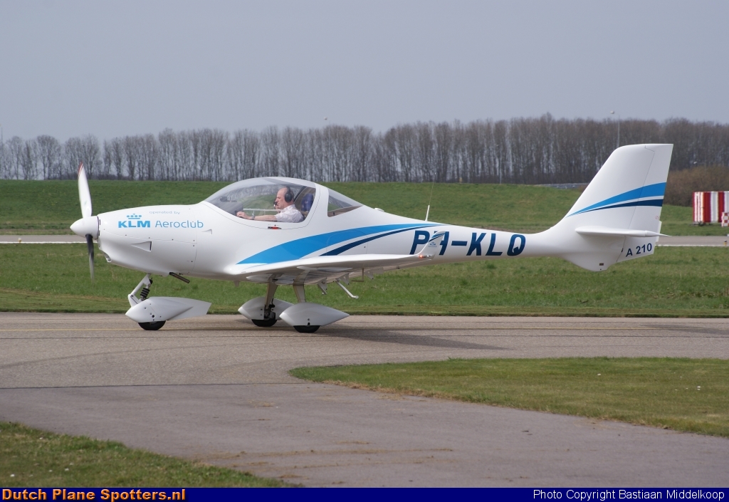 PH-KLQ Aquila A210 KLM Aeroclub by Bastiaan Middelkoop