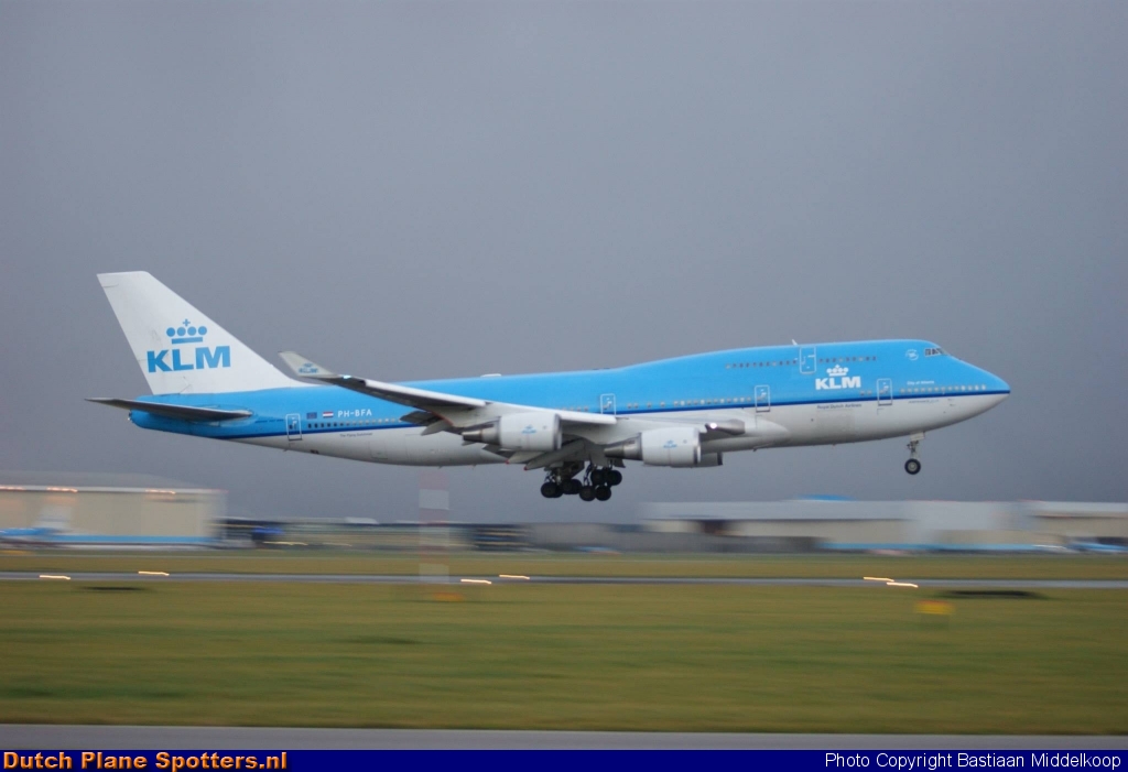 PH-BFA Boeing 747-400 KLM Royal Dutch Airlines by Bastiaan Middelkoop