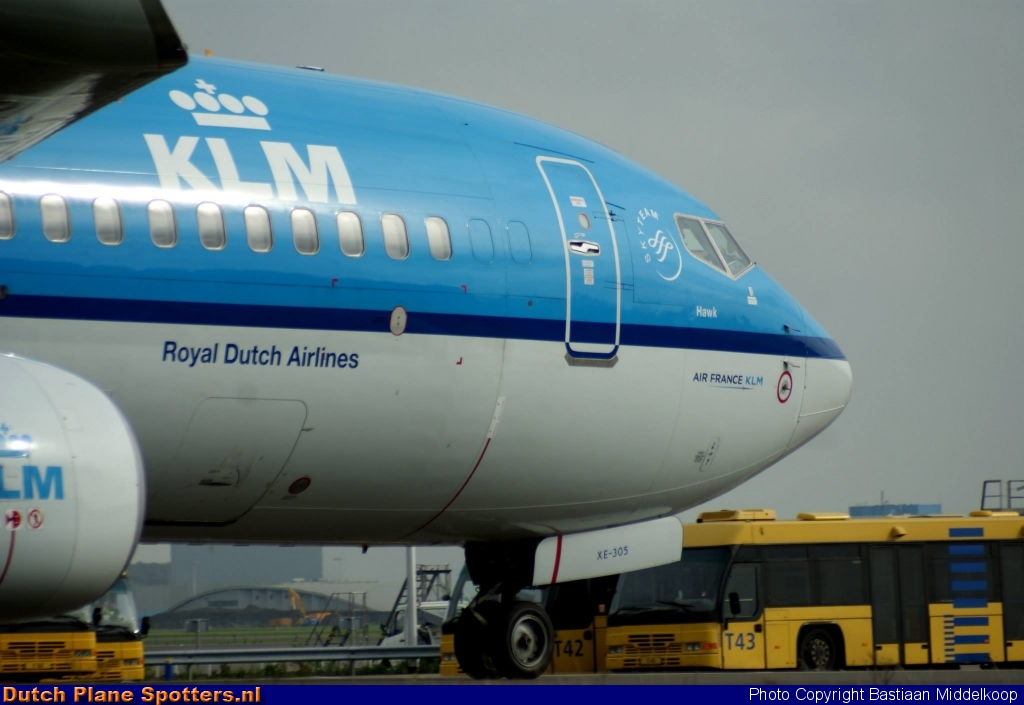 PH-BXE Boeing 737-800 KLM Royal Dutch Airlines by Bastiaan Middelkoop