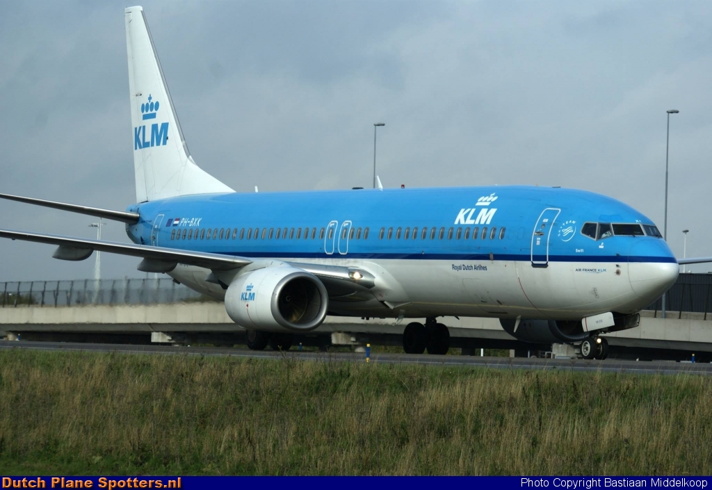 PH-BXK Boeing 737-800 KLM Royal Dutch Airlines by Bastiaan Middelkoop
