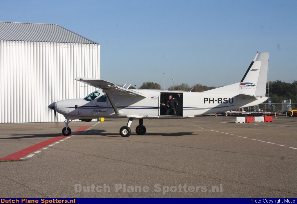 PH-BSU Cessna 208 Super Cargomaster Skydive Rotterdam by Matje
