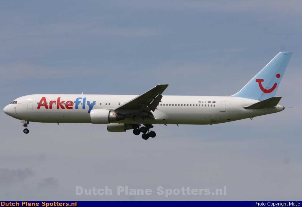 PH-AHX Boeing 767-300 ArkeFly by Matje