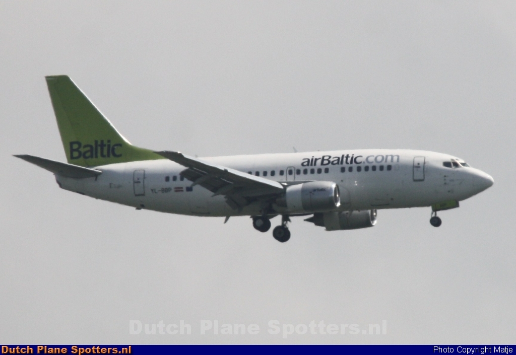 YL-BBP Boeing 737-500 Air Baltic by Matje