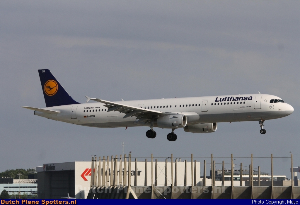 D-AIDN Airbus A321 Lufthansa by Matje