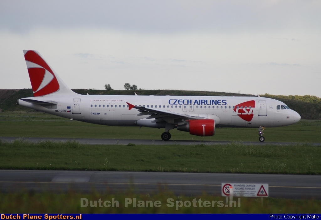 OK-GEB Airbus A320 CSA Czech Airlines by Matje