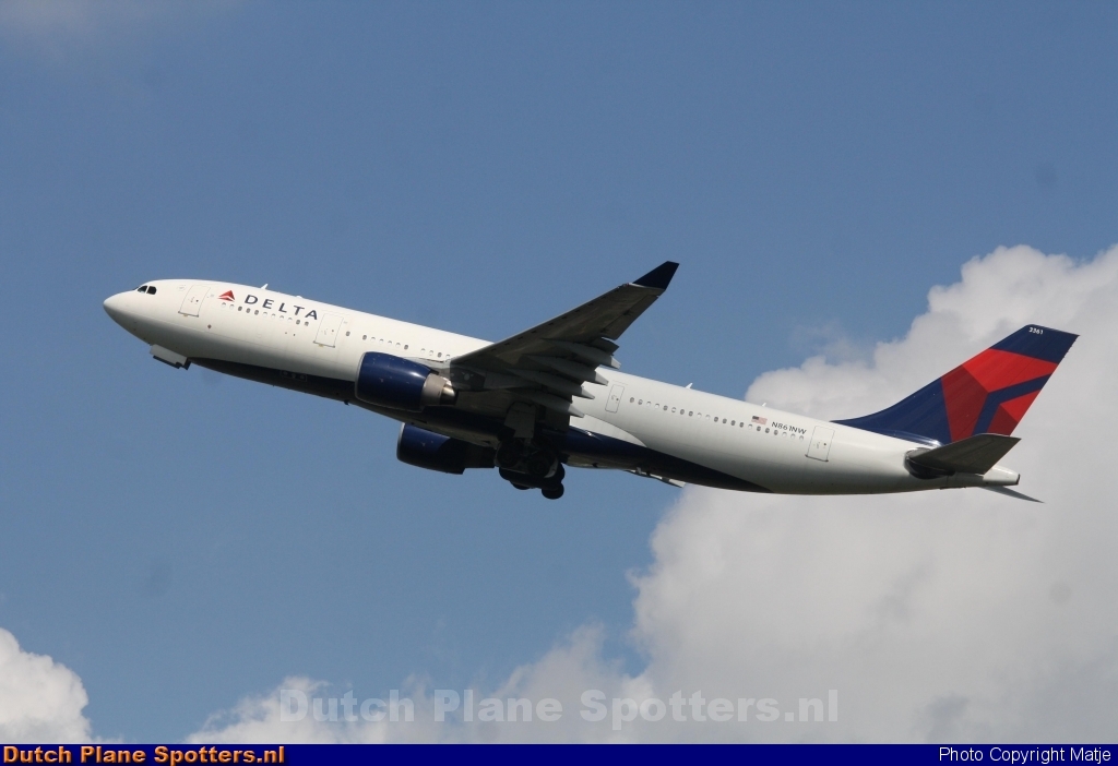 N861NW Airbus A330-200 Delta Airlines by Matje