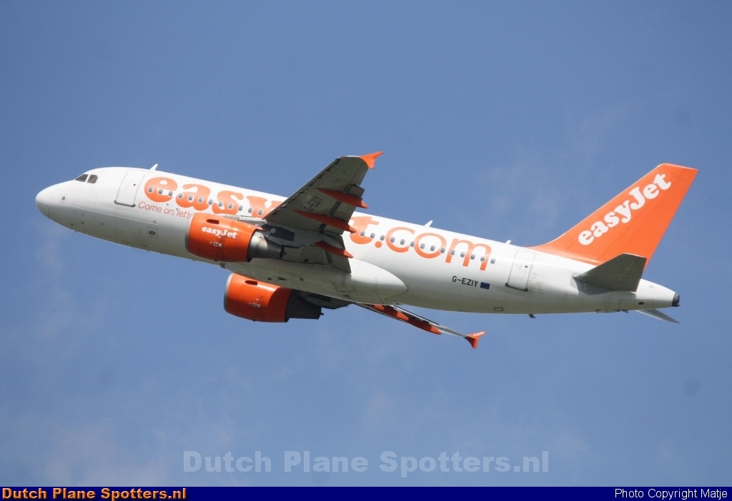 G-EZIY Airbus A319 easyJet by Matje