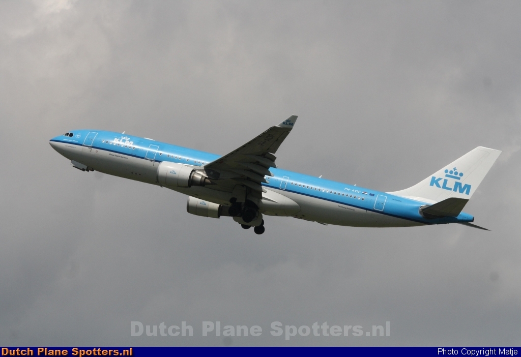 PH-AOF Airbus A330-200 KLM Royal Dutch Airlines by Matje