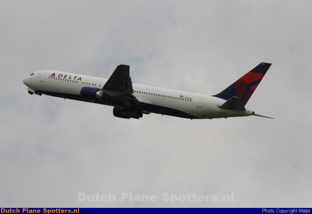 N184DN Boeing 767-300 Delta Airlines by Matje
