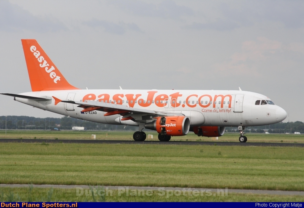 G-EZAD Airbus A319 easyJet by Matje