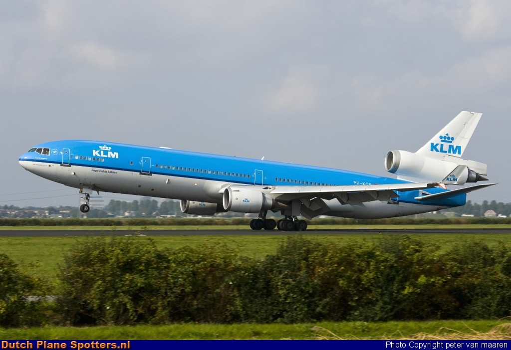 PH-KCK McDonnell Douglas MD-11 KLM Royal Dutch Airlines by peter van maaren