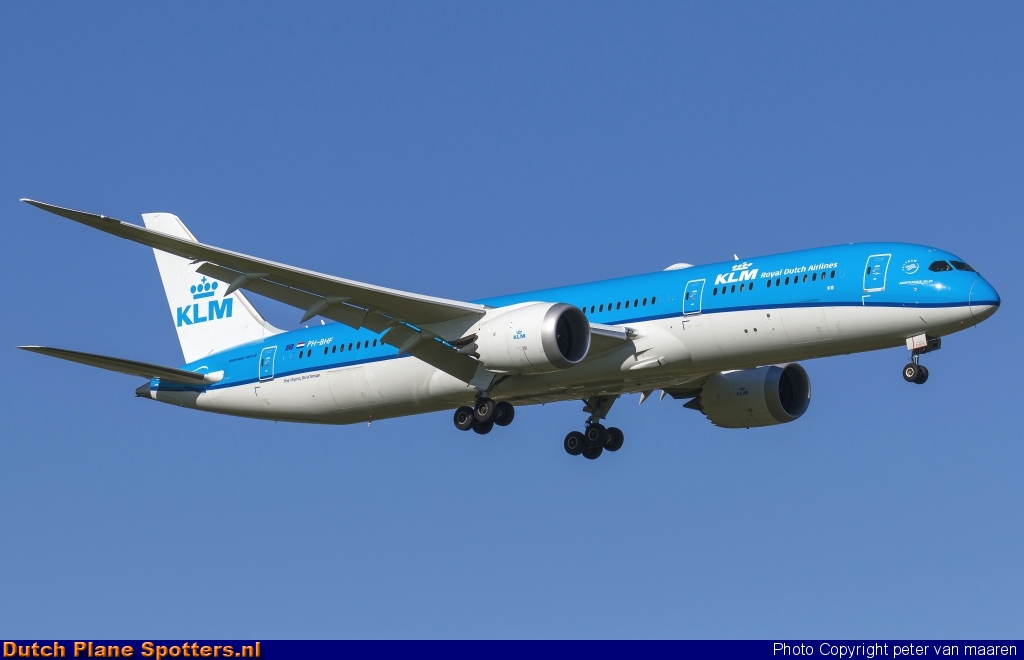PH-BHF Boeing 787-9 Dreamliner KLM Royal Dutch Airlines by peter van maaren