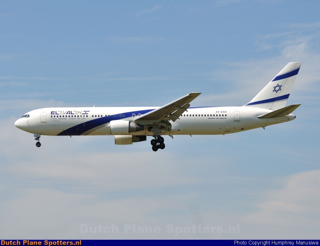 4X-EAR Boeing 767-300 El Al Israel Airlines by Humphrey Manusiwa