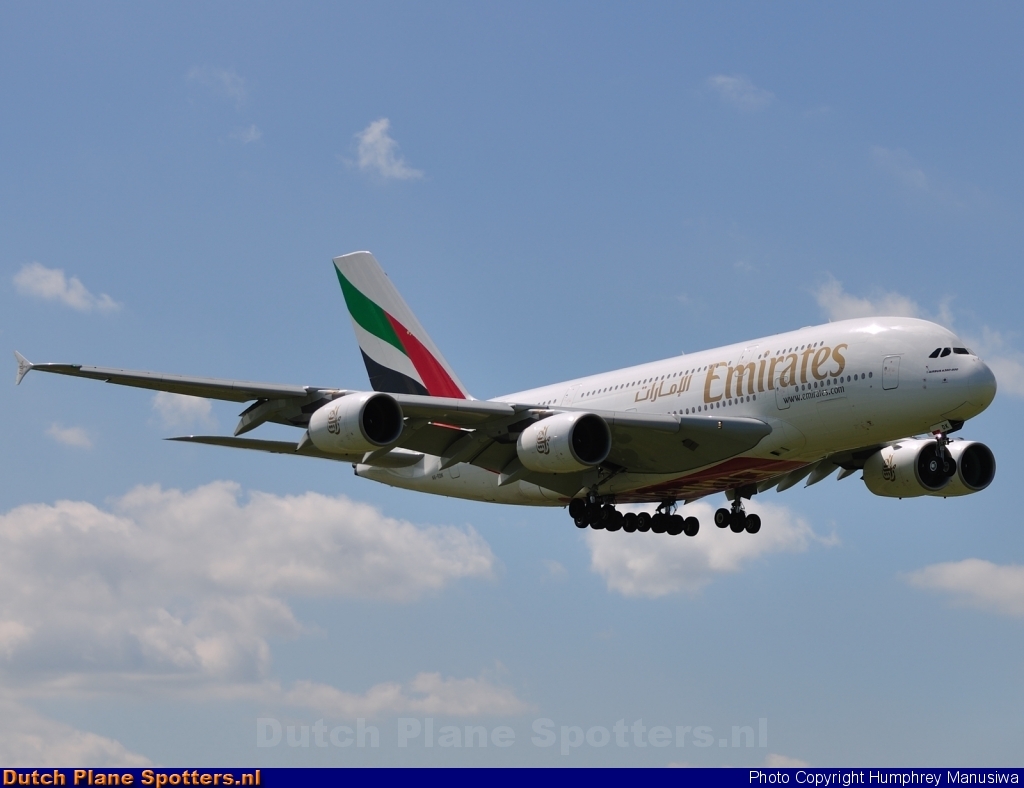 A6-EDK Airbus A380-800 Emirates by Humphrey Manusiwa
