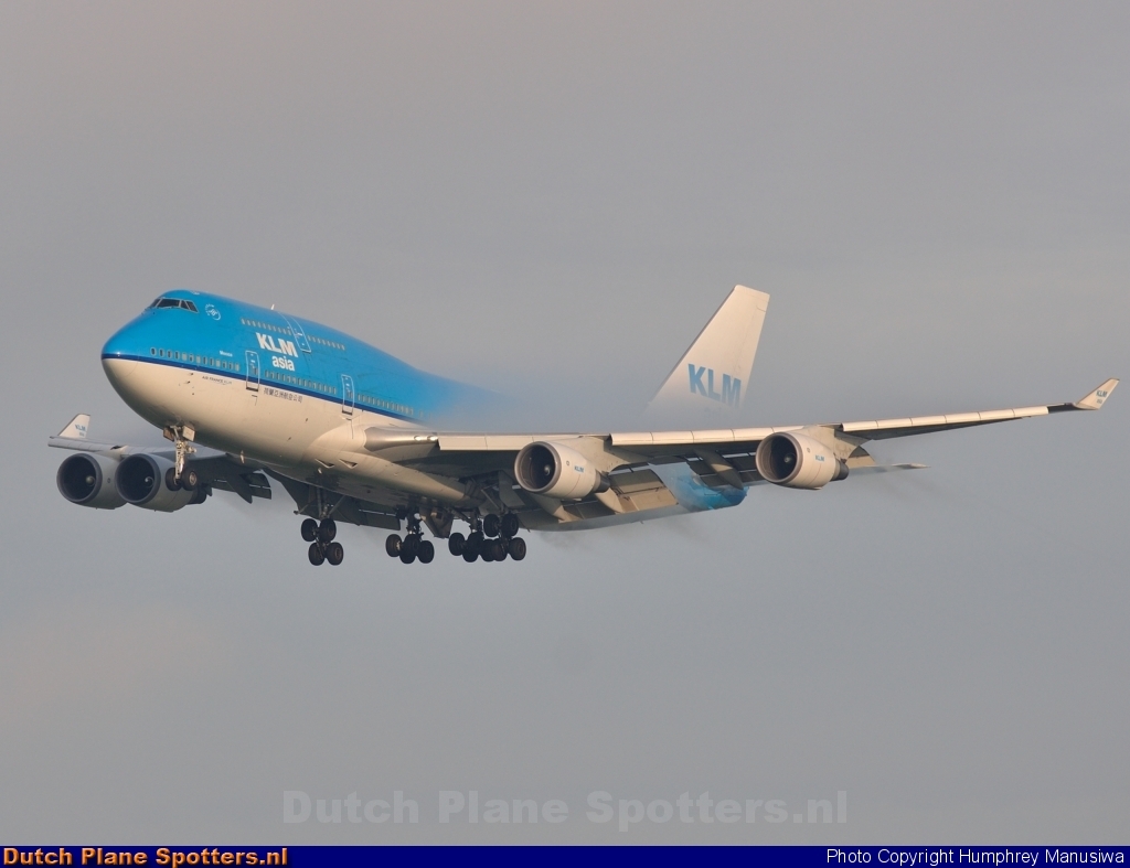 PH-BFM Boeing 747-400 KLM Asia by Humphrey Manusiwa