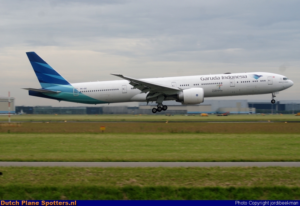 PK-GIC Boeing 777-300 Garuda Indonesia by jordibeekman